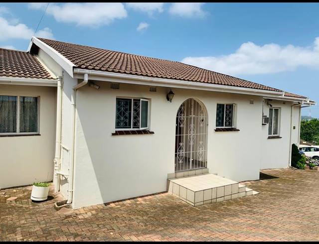 4 BEDROOM HOUSE FOR SALE IN SHALLCROSS